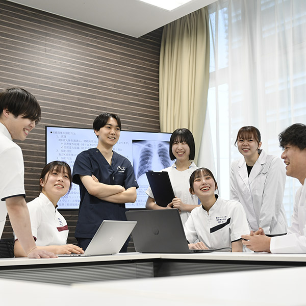 日常的に多学科とコミュニケーションを取りやすい環境があります。